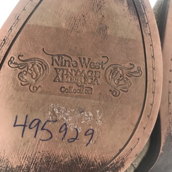 Nine West Vintage Vableaker Taupe Suede Booties 6 - Picture 6 of 7